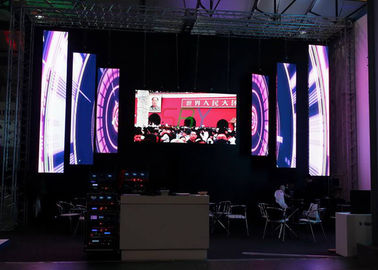 Porcellana il passo del pixel dello schermo del fondo di fase del grado di colore di 16.7M LED facile installa e disinstalla fornitore