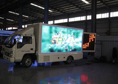 camion di 6500Nits LED che annuncia lo schermo di 2.048M x di 4.096M 1R1G1B 3In1 HD LED fornitore