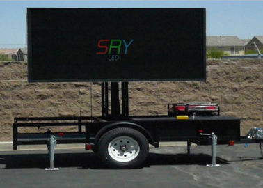 schermo montato camion di 10mm LED, rimorchio mobile all'aperto dello schermo di DIP346 LED fornitore