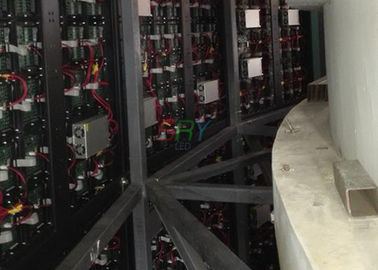 schermi curvi elettronici di 8,000nits P16 LED per la pubblicità commerciale fornitore