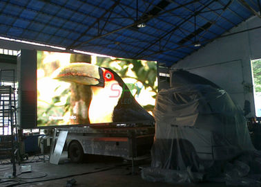 Il video camion all'aperto di 6500nits P6 ha montato il controllo di Sychronous della visualizzazione del LED fornitore