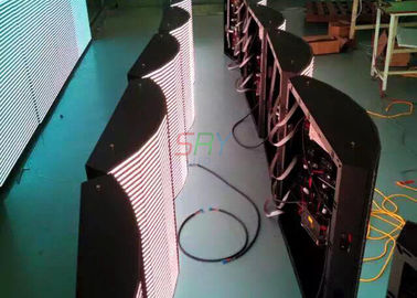 L'alta definizione dell'interno su misura curva ha condotto il tabellone per le affissioni 1R1G1B P6 del monitor fornitore